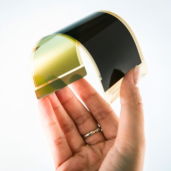 Smartphone & Wearables 6